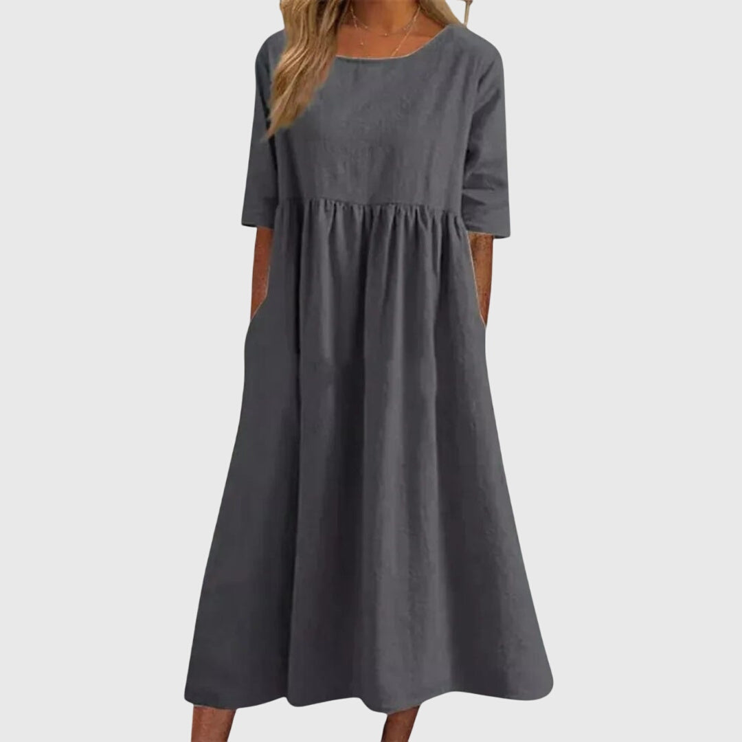 Haisley™ | Elegant Short-Sleeved Dress Clara Monroe