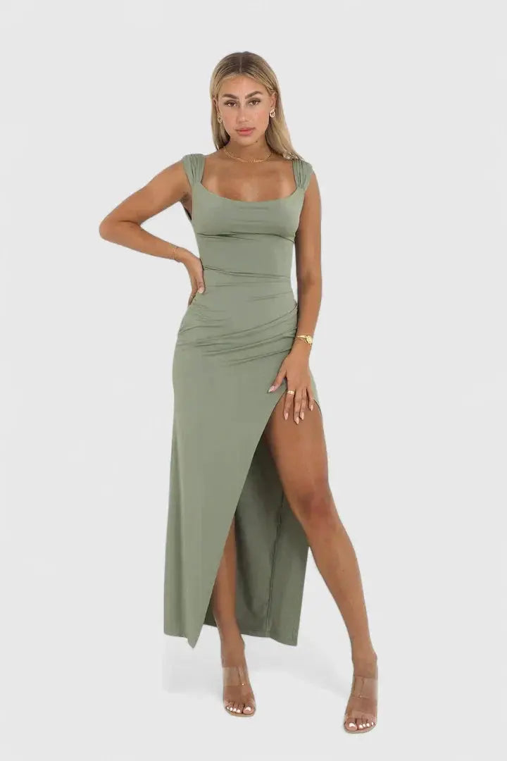 Coralya™ | Elegant Maxi Dress Clara Monroe