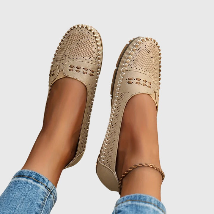 Maple™ | Orthopedic Shoes Clara Monroe