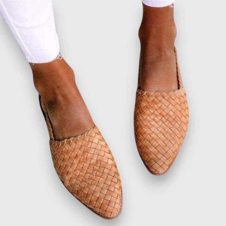 Lysena | Comfy Sandals Clara Monroe