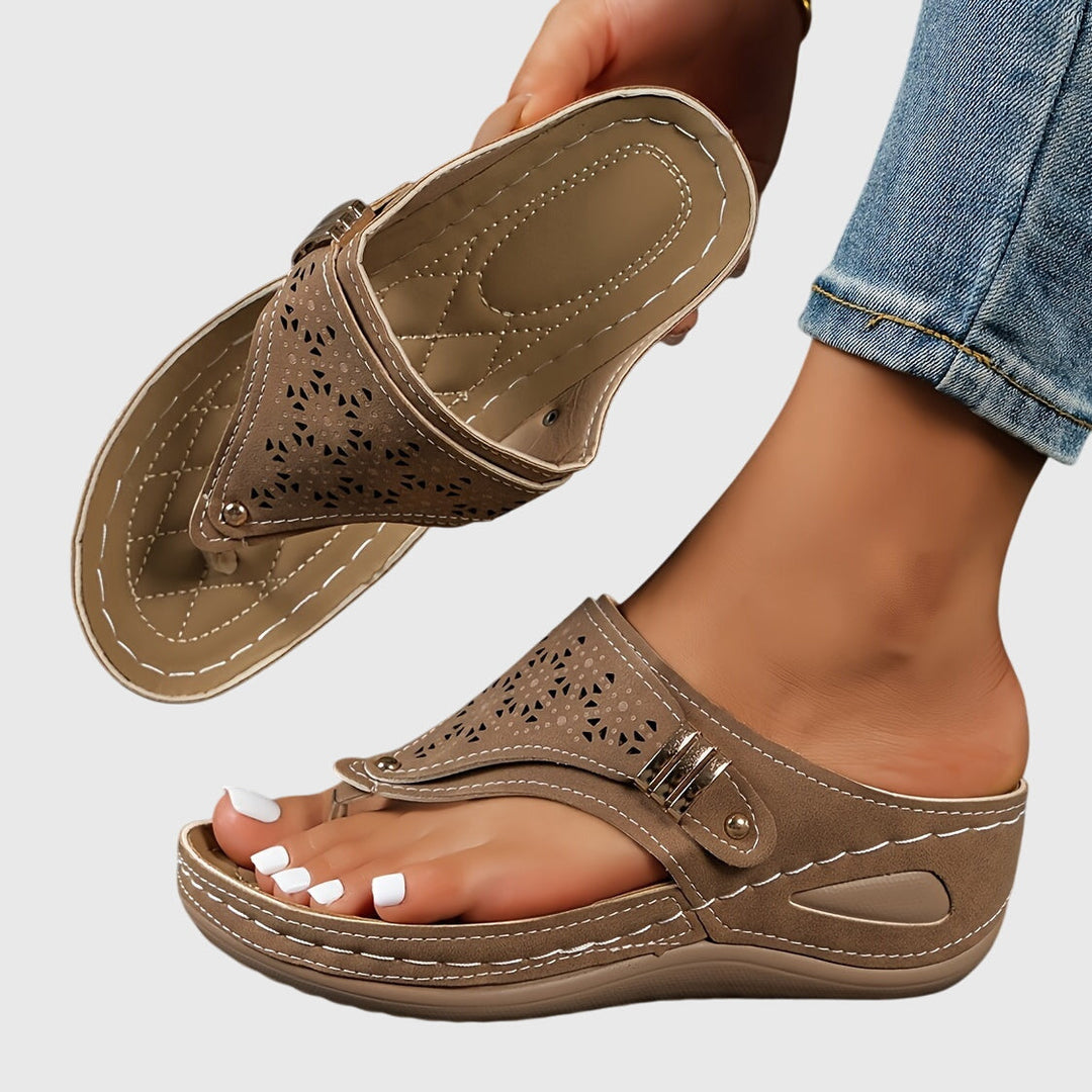 Livia™ | Comfortable Sandals Clara Monroe