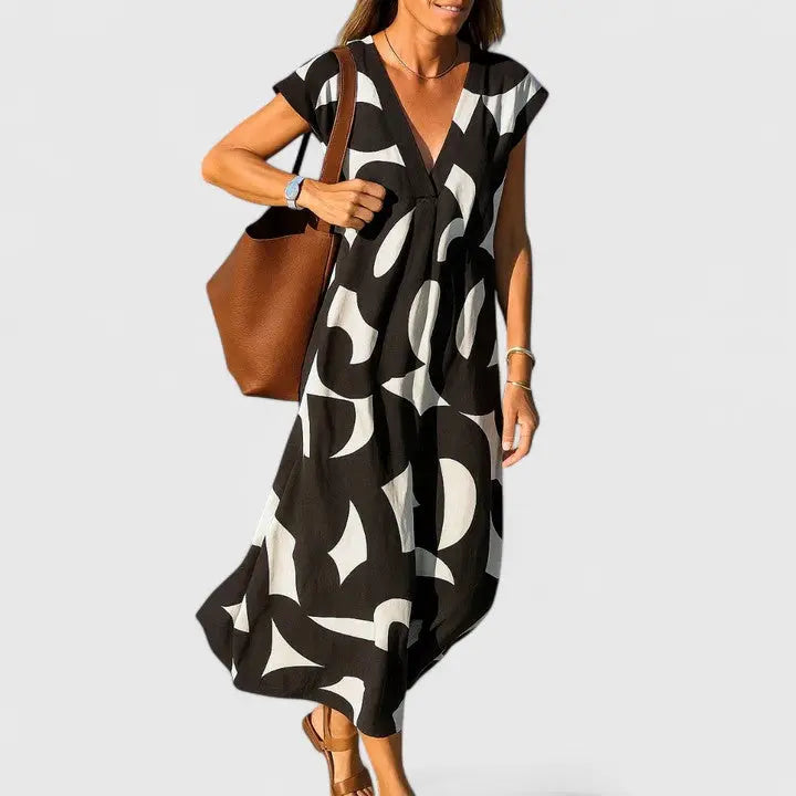 Lysandra | Sophisticated Maxi Dress Clara Monroe