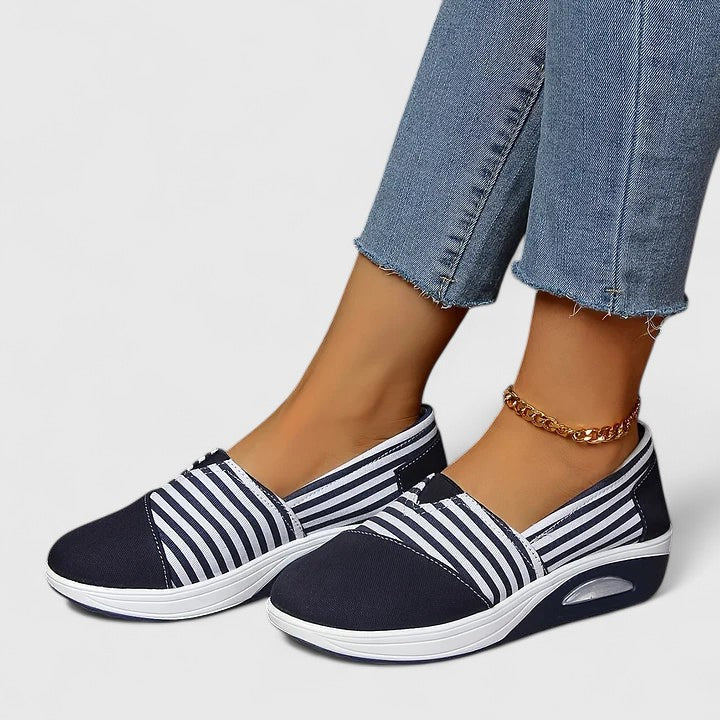 Julia | Orthopedic Sneakers Clara Monroe