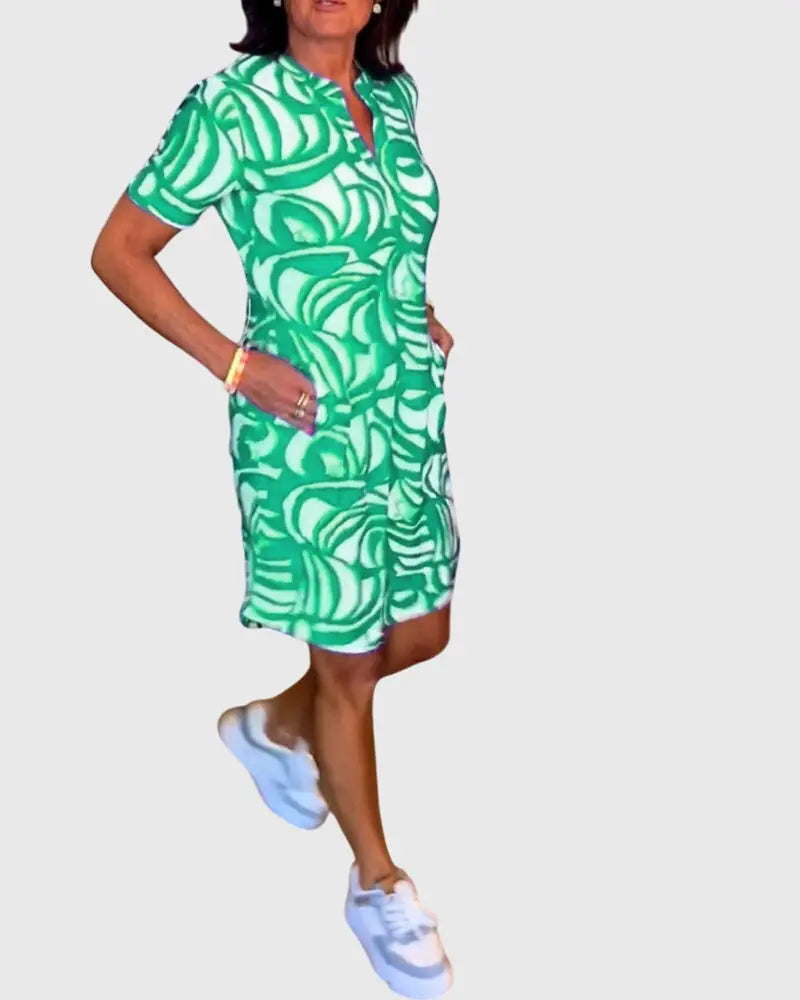 Elle™ | Flattering Avenue Walk Dress Clara Monroe