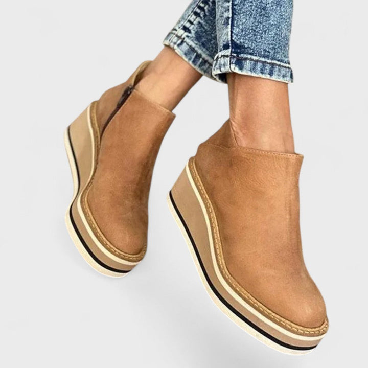 Solvina | Elegant Waterproof Shoes Clara Monroe