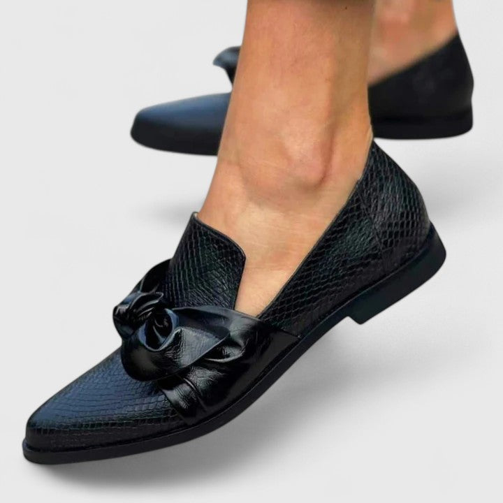 Emberlyssa | Elegant Loafers Clara Monroe