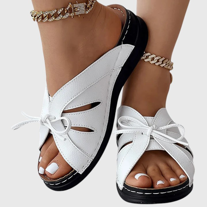 Elsinia | Comfortable Sandals Clara Monroe