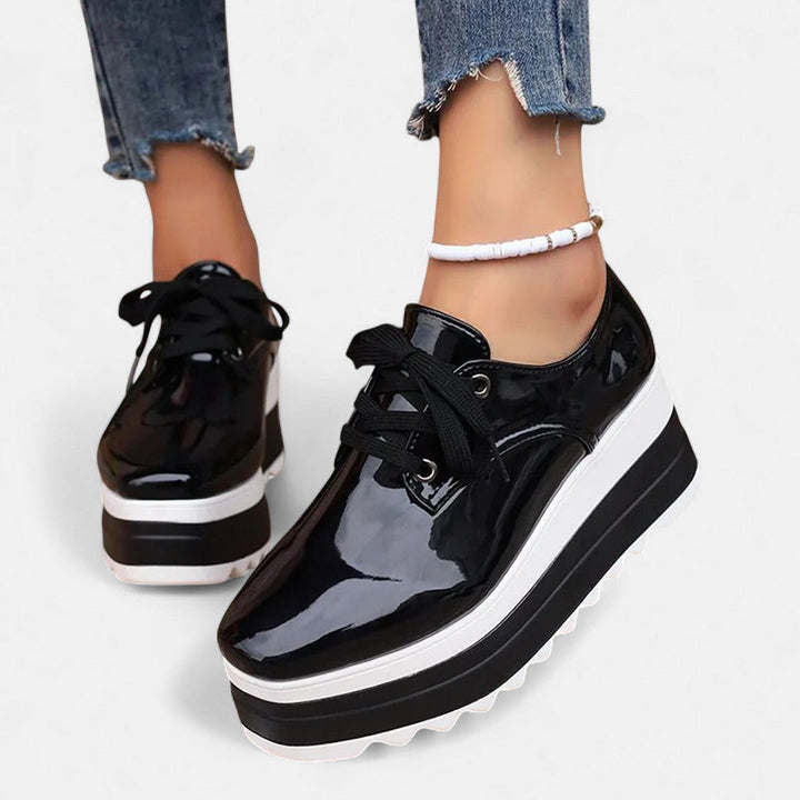 Chiara  Orthopedic Platform Derby Clara Monroe