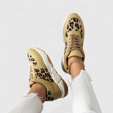 Pravira | Elegant Shoes Clara Monroe