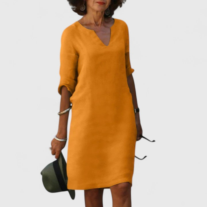 Taylor | Comfortable V-Neck Dress Clara Monroe