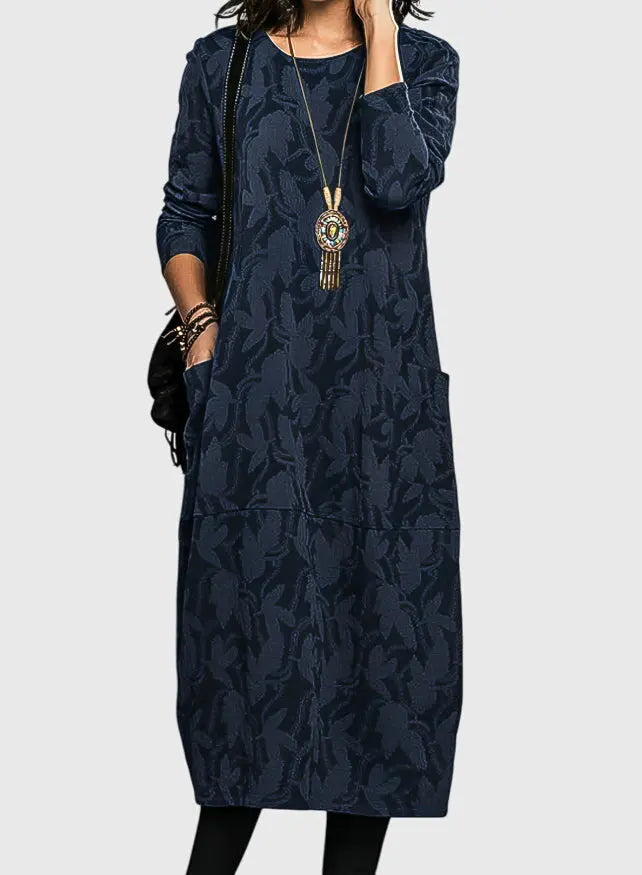 Victoria | Casual Round-Neck Dress Clara Monroe