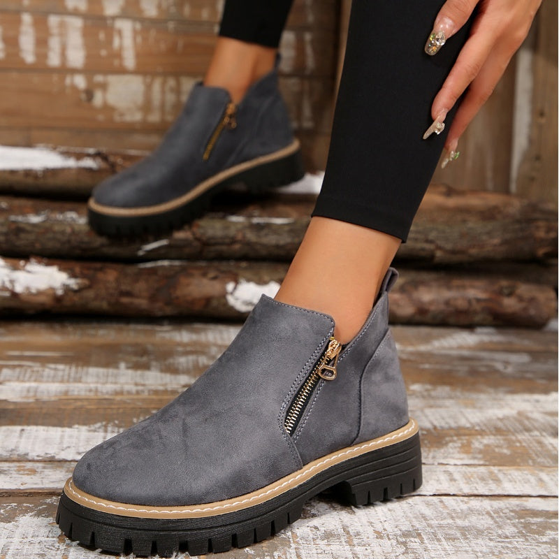 Thalyanna | Orthopedic Boots Clara Monroe